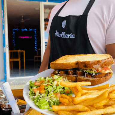 Chicken Sándwich