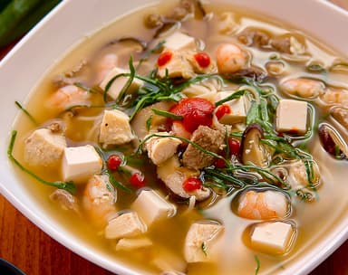 Sopa Yikai