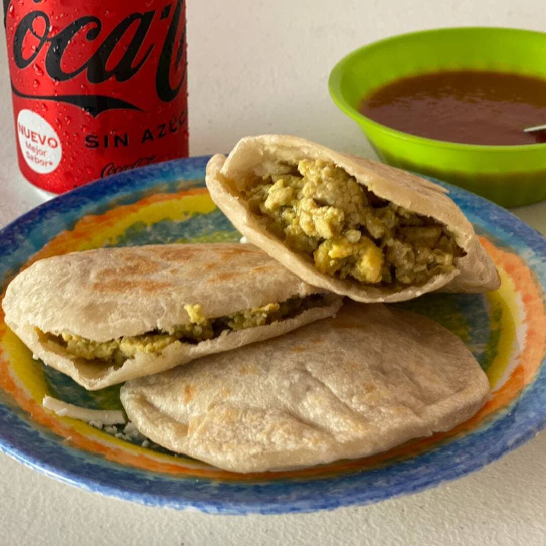 Gordita de Huevo Verde
