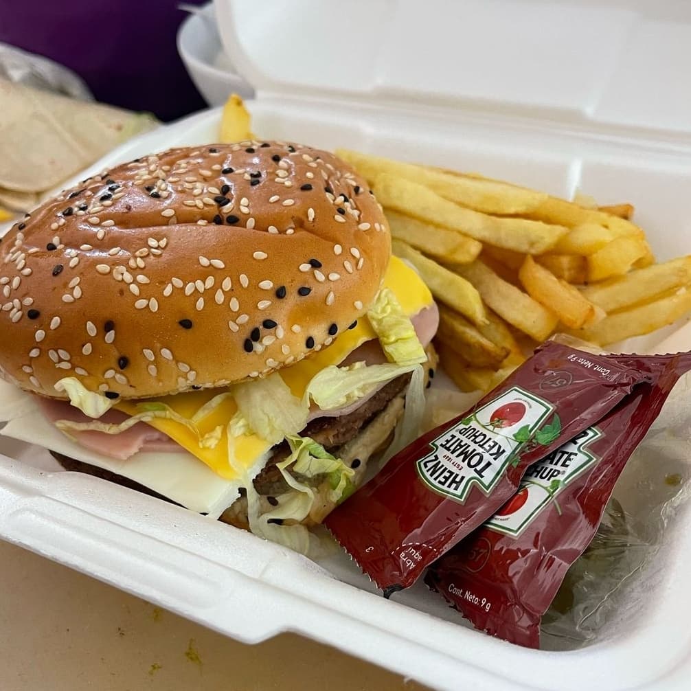 Hamburguesa Con Papas