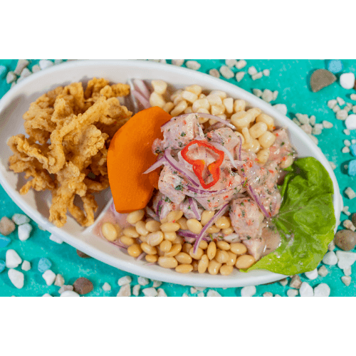 Ceviche de Pescado con Chicharrón de Pota