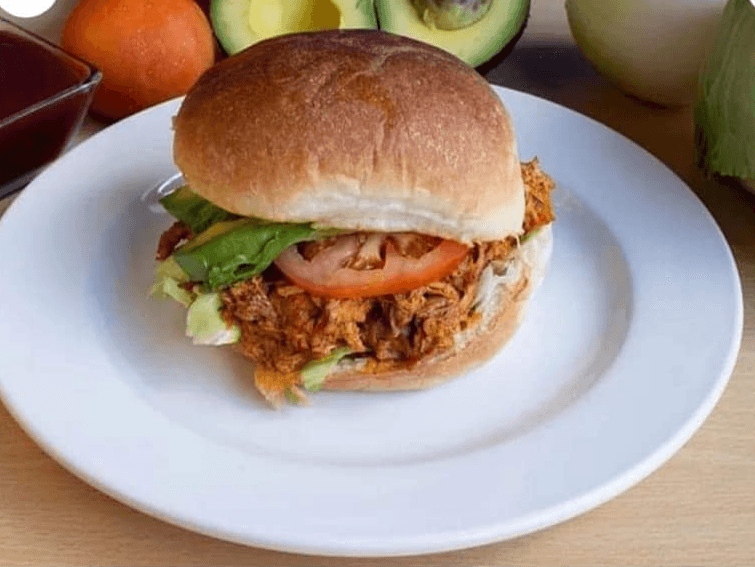 Los Chakalosos Viñedo (Burger & Tortas)