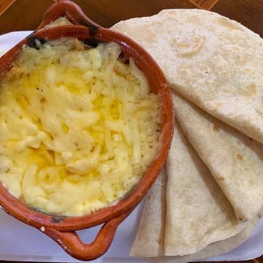 Queso Fundido