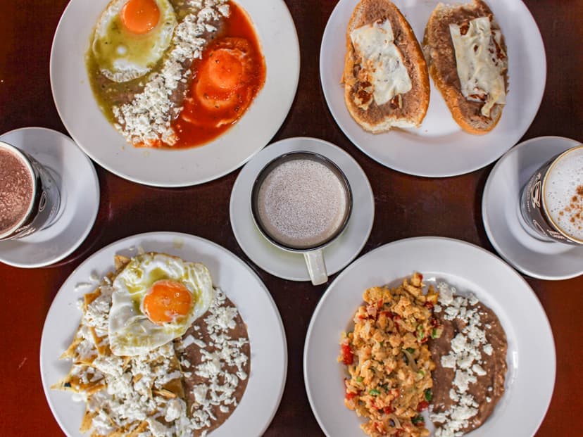 Aristos Café y Más