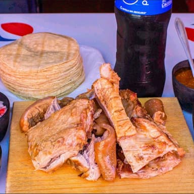 Un cuarto de carnitas