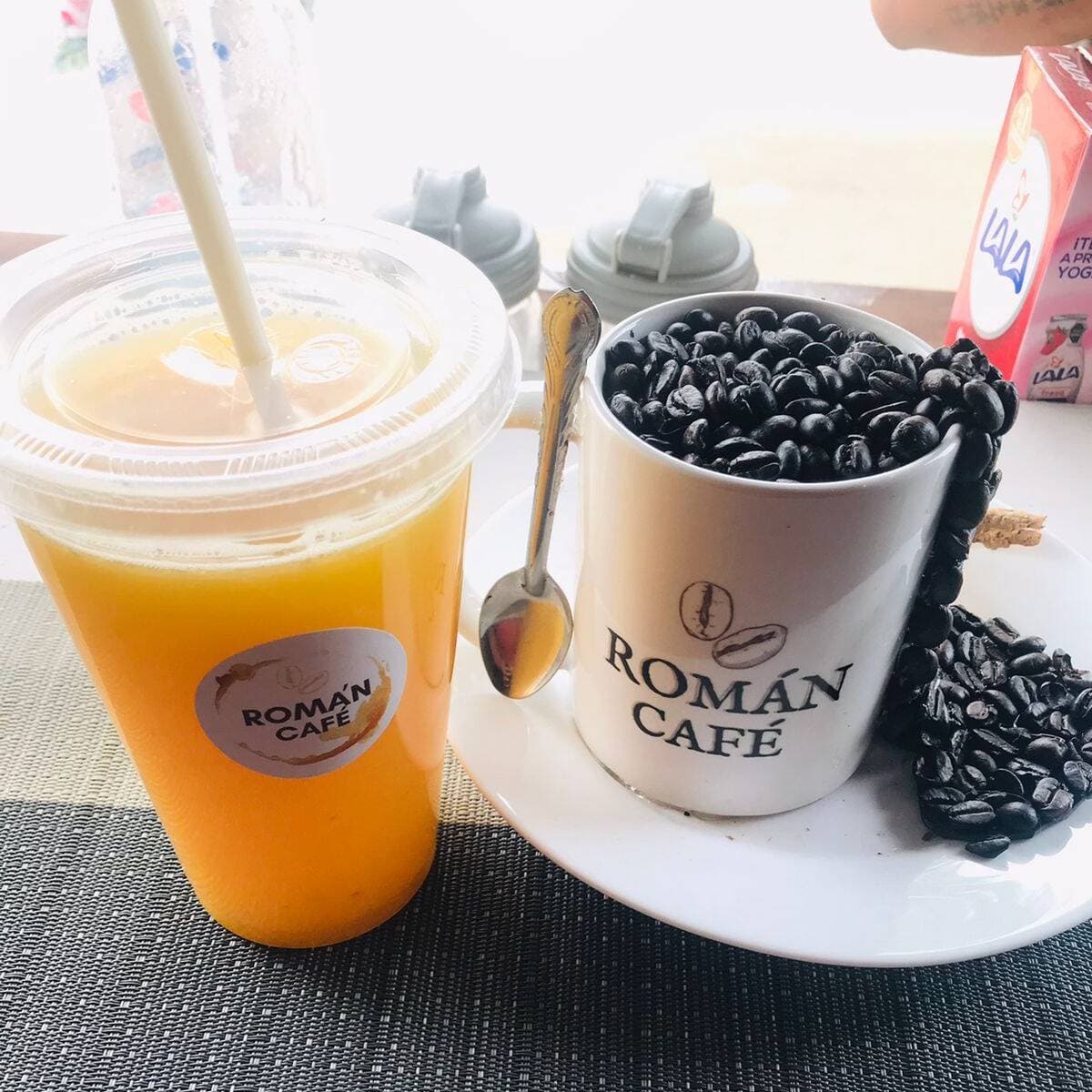 Jugo de Naranja Natural