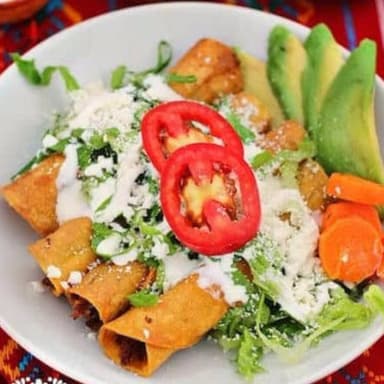 Flautas 1 Pza.