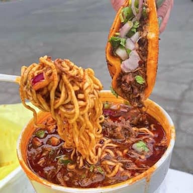 Birriamen + 1taco birria
