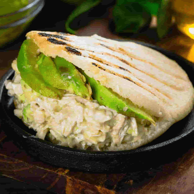 Arepa Mediana Reina Pepiada