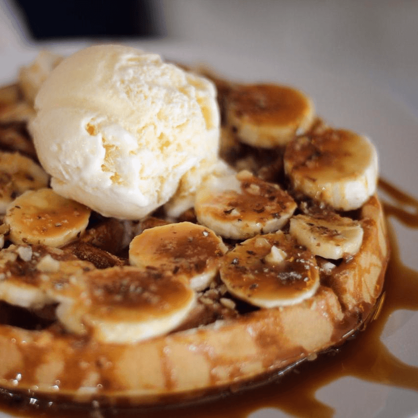 Waffle Platano Nuez