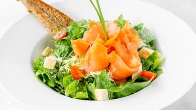 Ensalada Cesar Salmon