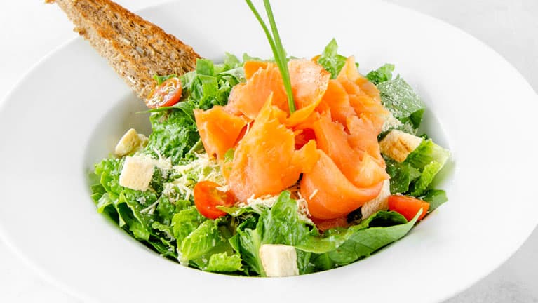 Ensalada Cesar Salmon