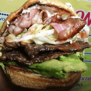 HAMBURGUESA ESPECIAL