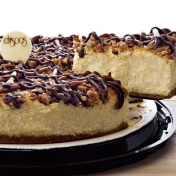 Pay de Queso con Chispas de Chocolate y Nuez