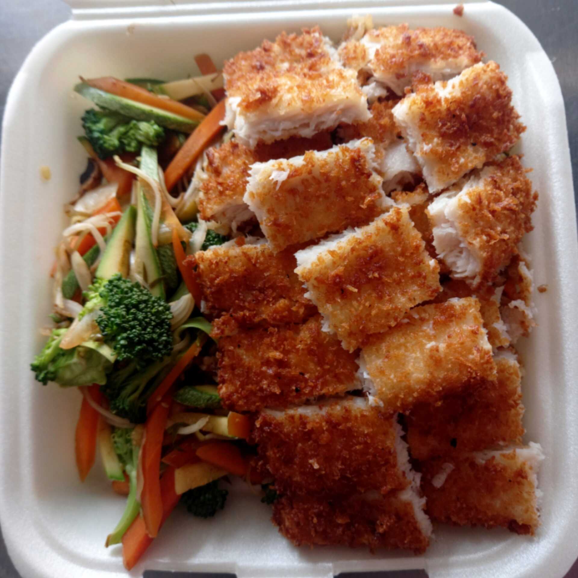 TEPPANYAKI DE PESCADO EMPANIZADO