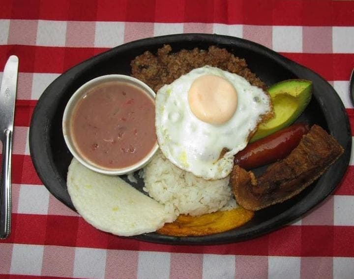 Restaurante y Cafetería Ruta 52