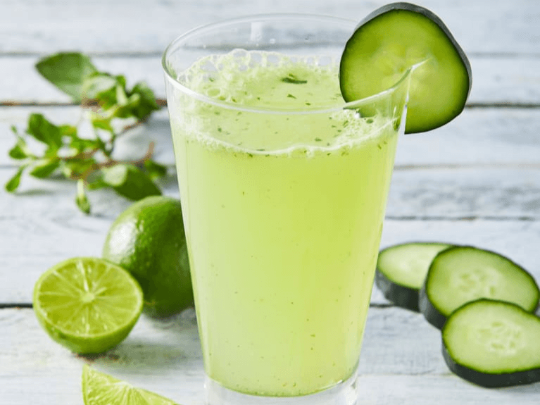 Agua de Limón con Pepino