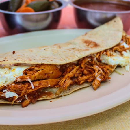 quesadilla de epazote