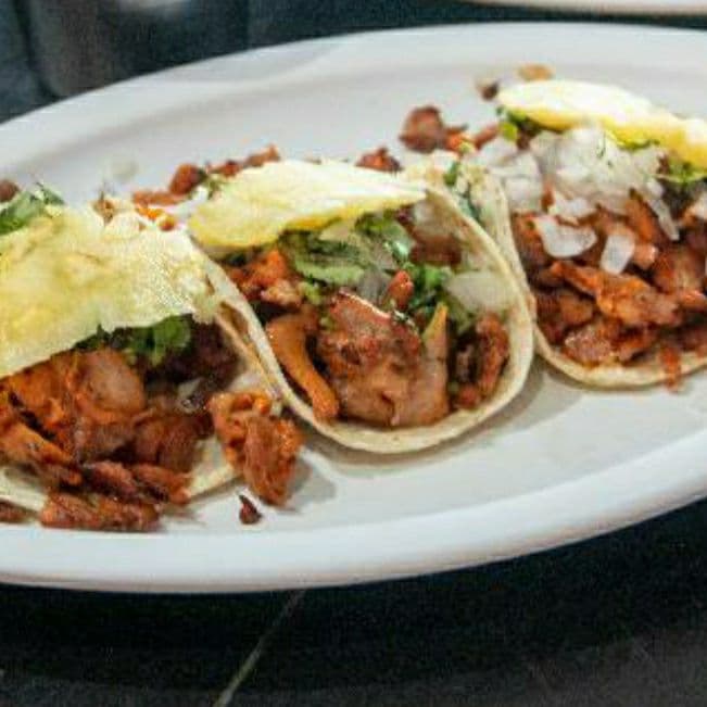 Orden de 3 Tacos al Pastor con Queso