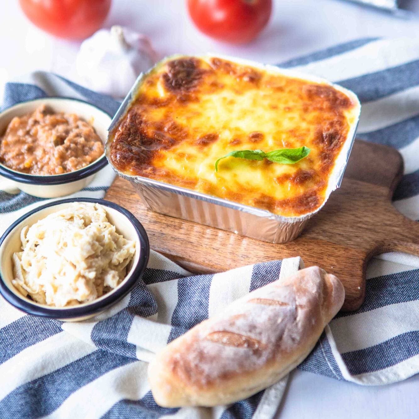 Lasagna Mediana + Mini Baguette