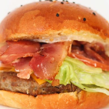 Hamburguesa Vaquera + Agua Fresca