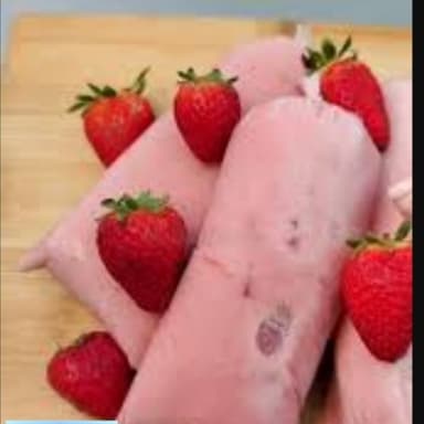Hielito de fresa con lechera