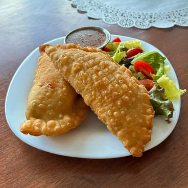 Empanada Tres Quesos