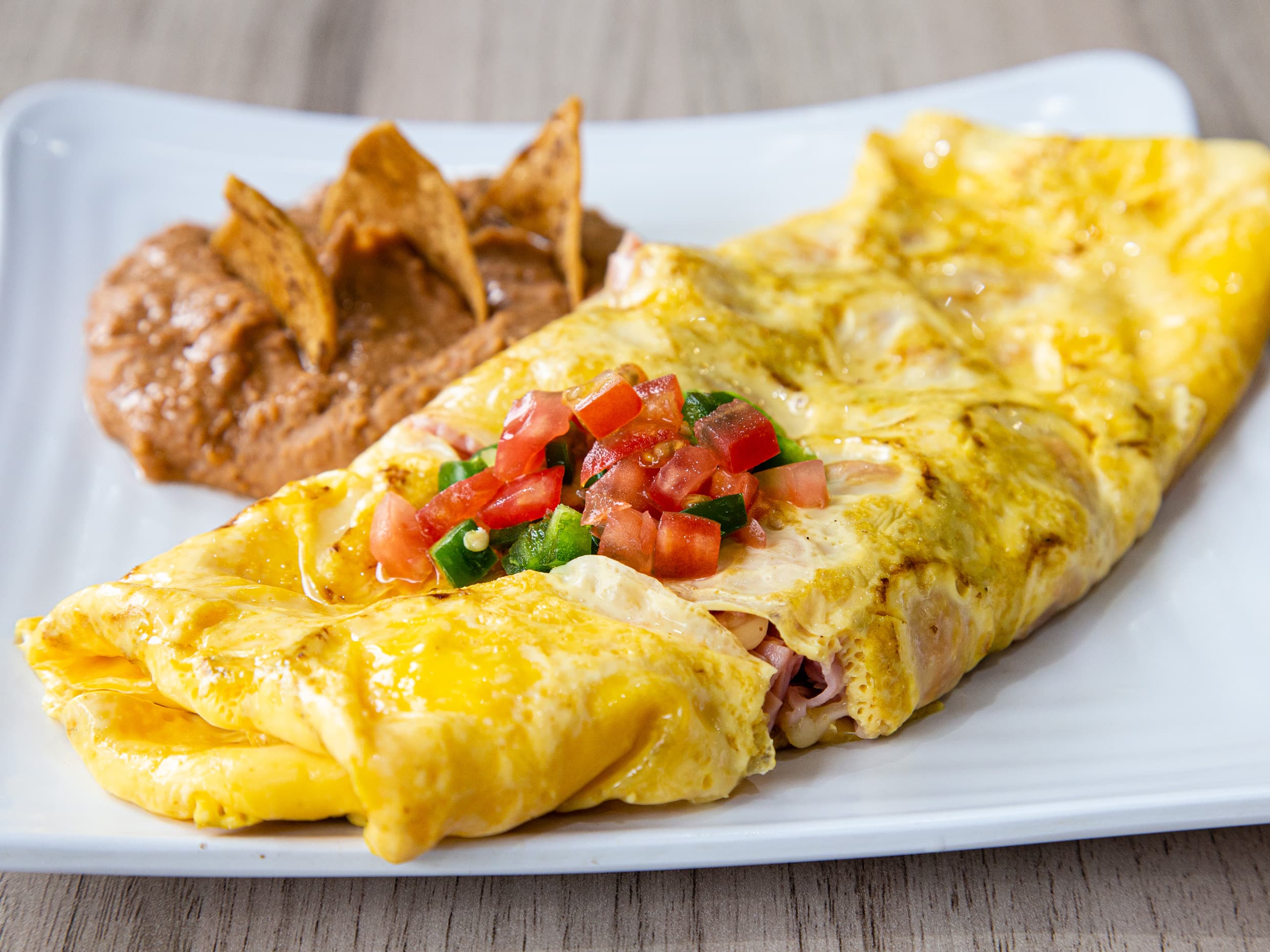 DESAYUNOS FUENTE DE SODAS Y ENSALADAS