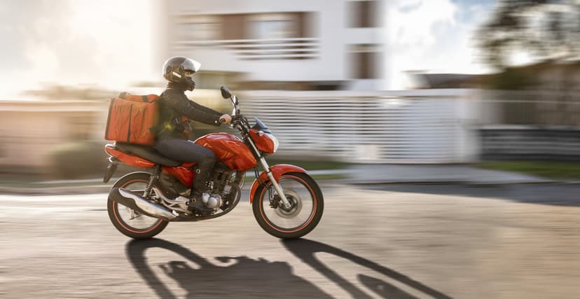 Repartidor en moto