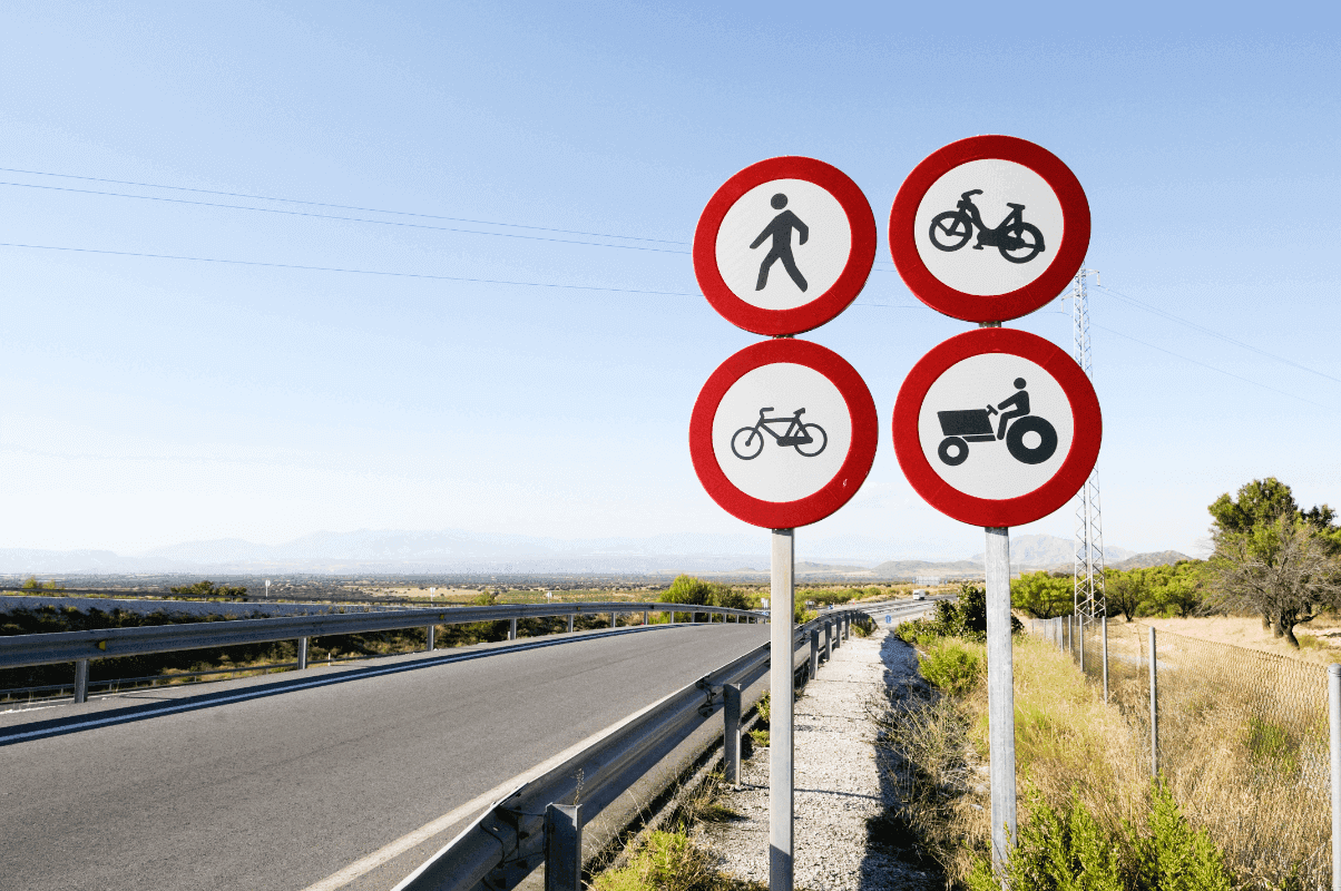 Señales básicas de seguridad vial en Argentina