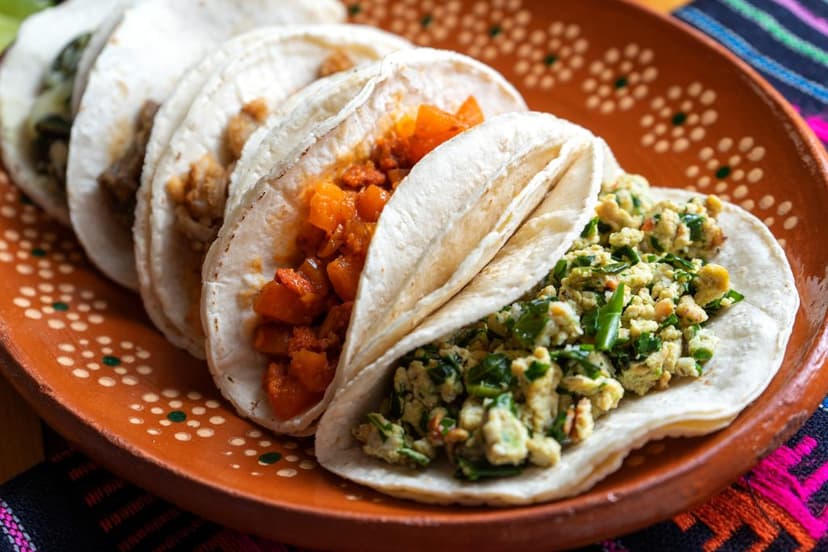 Taquitos mañaneros servidos