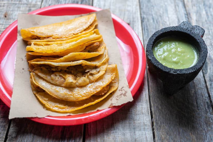 Deliciosos tacos de canasta en CDMX