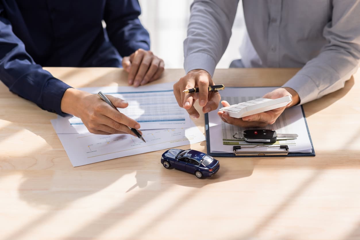Contrato de compraventa de un vehículo