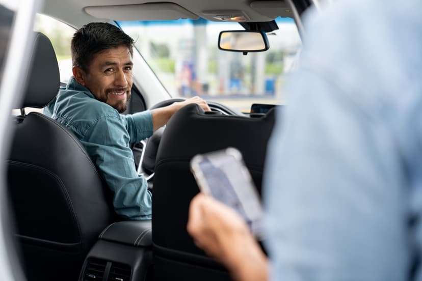 Convertirse en un conductor de DiDi no solo implica cumplir con ciertos documentos, sino también adoptar una actitud responsable y profesional. La seguridad es la prioridad número uno, tanto para ti como para tus pasajeros.