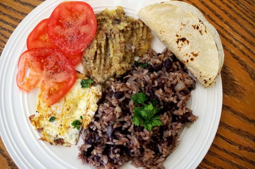 Gallo pinto, típico plato de Costa Rica