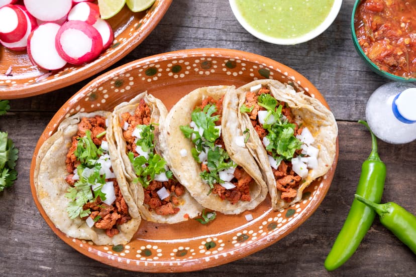 ¡Unos tacos de longaniza hasta para repetir!