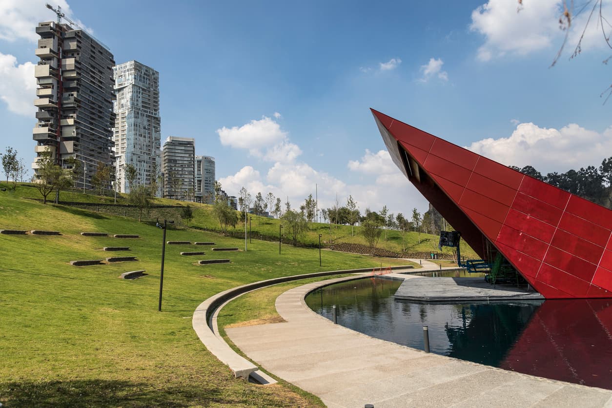 Parque abierto La Mexicana en Santa Fe