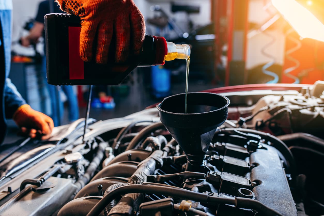 Cambio de aceite a automovil