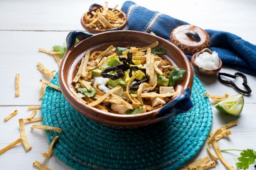 Sopa de tortilla queretana