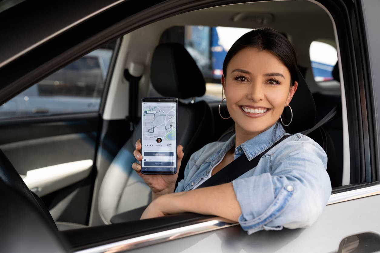 Los beneficios de tener un GPS en tu auto